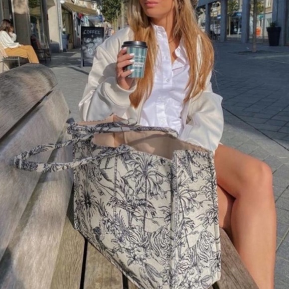 H&M Shopper Handbag Tote Bag - Picture 7 of 16